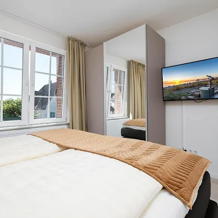 Sunside #2 Apartment *